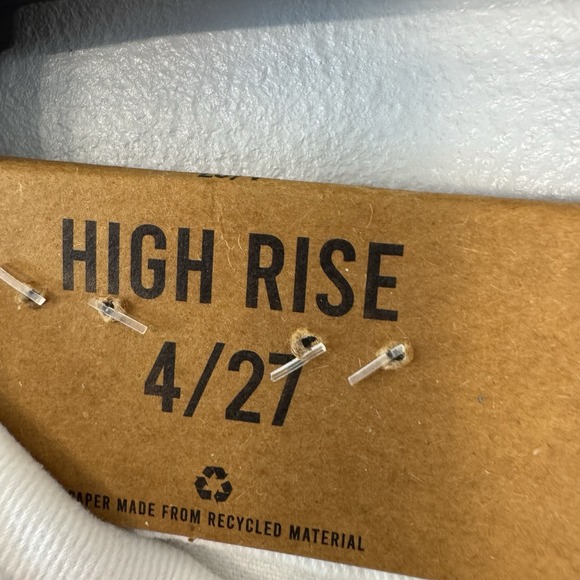 NWT Kensie Vintage Luxe‎ White Denim Jeans "Ella" High Rise Straight Crop 4/27 - Picture 3 of 9